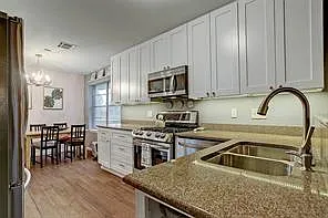 3 bed, 2.0 bath, 1524 sqft, $2,500 — Photo 4