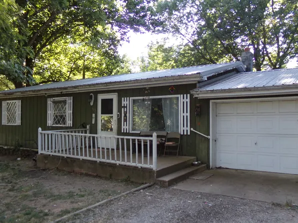 603 N Sycamore Street, Buffalo, MO 65622