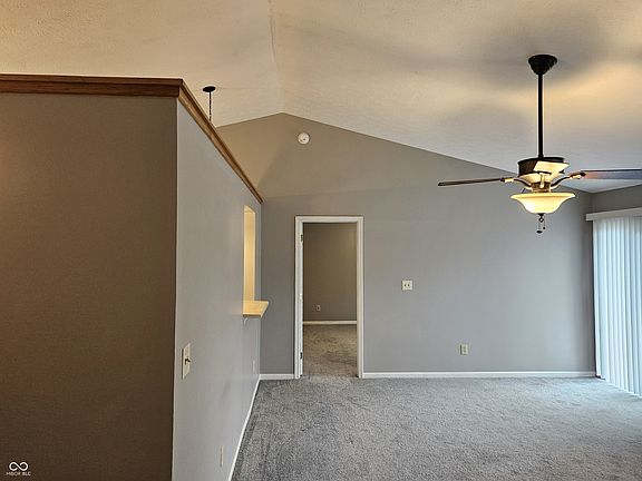 3rd image of 847 E Skaggs Ct
