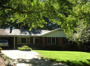 2901 Appling Cir, Chamblee, GA 30341