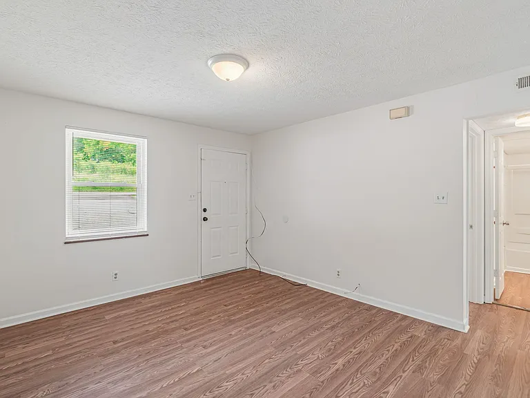 476 E Red Bud Rd #0 — Photo 1