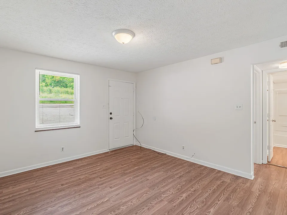 476 E Red Bud Rd #0