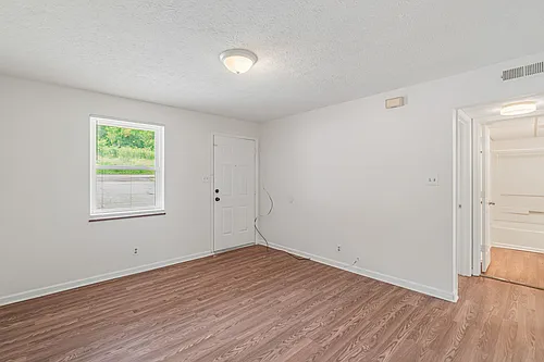 476 E Red Bud Rd #0 Photo 1