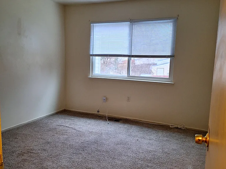 3rd large Bedroom