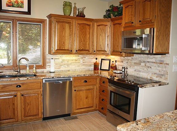 5th image of 2705 Cabrillo Dr