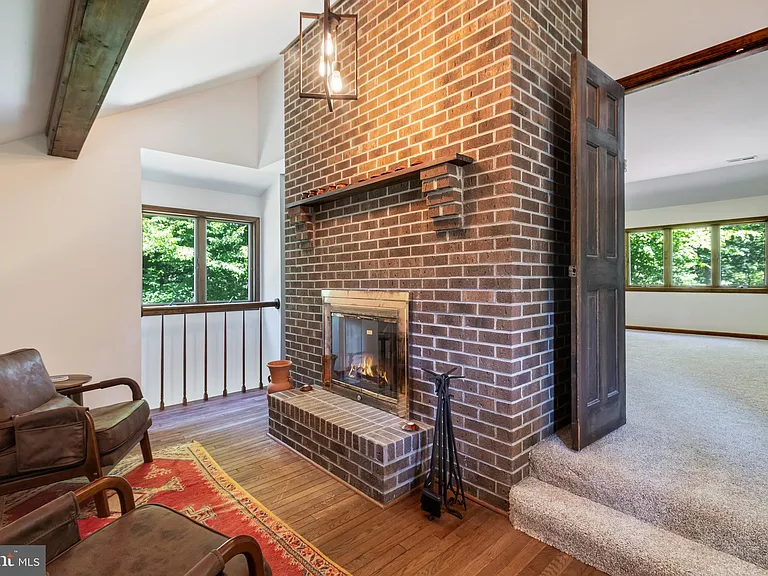 8150 Plowden Dr — Photo 41