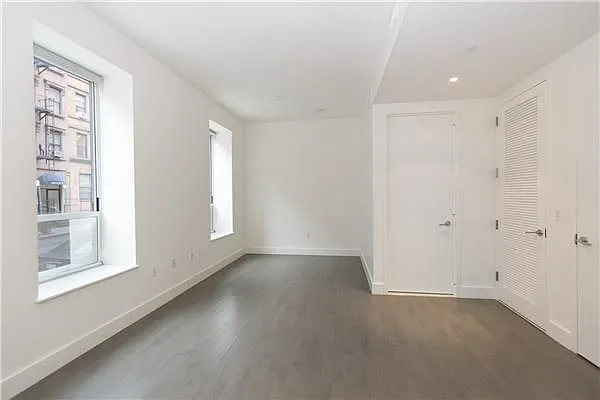 Rented by Park River | media 12