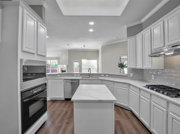 3585 Navarro Way, Frisco, TX 75034