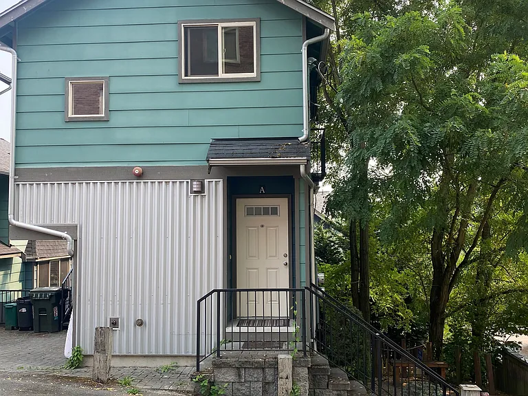 2516 E Denny Way #F — Photo 19