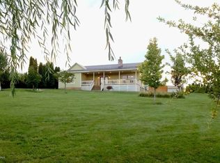 3210 Speyers Rd, Selah, WA 98942