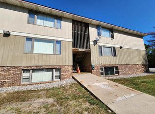 4907 Universal Dr #8, Midland, MI 48640