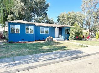 2157 Locust St, Selma, CA 93662