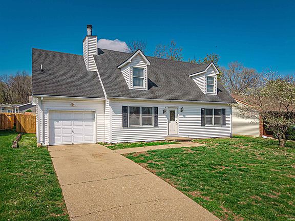 2nd image of 671 Glenmoor Dr
