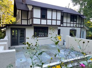 1 Edgehill Rd, Glen Cove, NY 11542