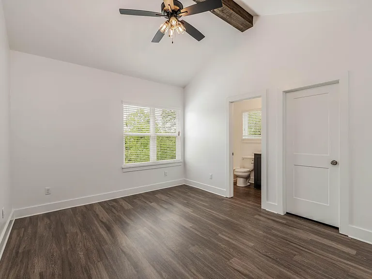 508 Gilchrist Ave — Photo 26