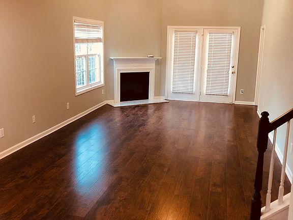 2nd image of 2361 Suwanee Pointe Dr