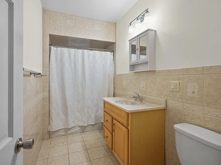 164 Hadley St #1 — Photo 17