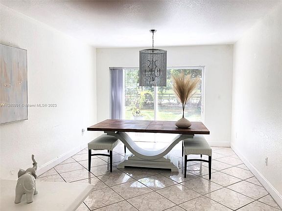 5th image of 27306 SW 121st Ct