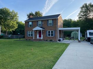 102 Cannon Dr, Carrollton, VA 23314