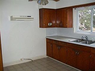 1st image of 4002 Mayview Dr