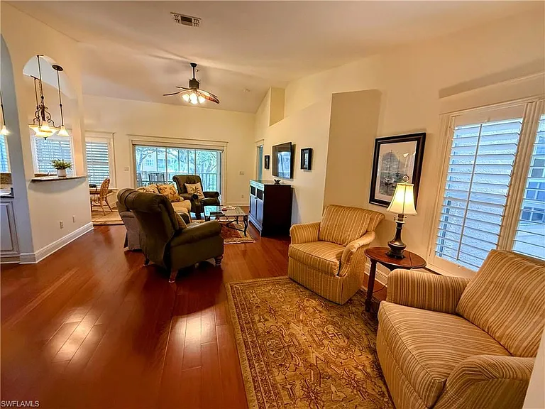 24821 Lakemont Cove Ln #201 — Photo 9