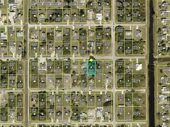 2605 3rd St SW, Lehigh Acres, FL 33976