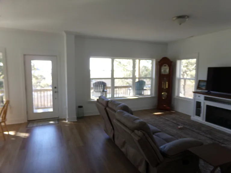 1919 Waterway St SW — Photo 8