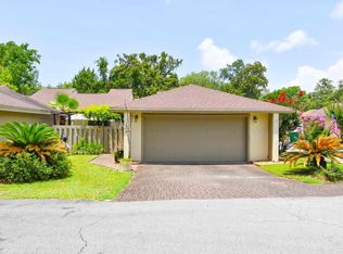 700 Bay Dr APT 1004, Niceville, FL 32578