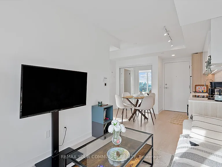 252 Church St #2817 — Photo 16