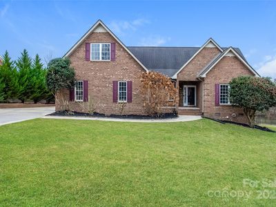 841 Old Farm Rd, Oakboro, NC, 28129