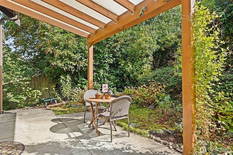 2nd image of 6000 17th Avenue SW #23