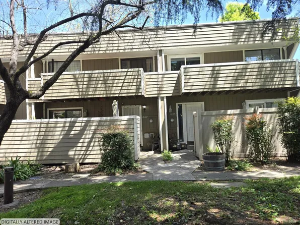 2125 W Steele Lane, Santa Rosa, CA 95403