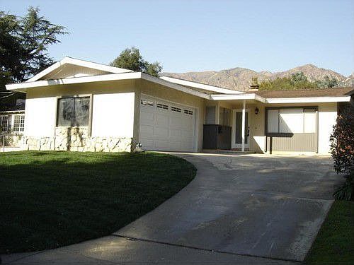 1st image of 165 E Las Flores Dr