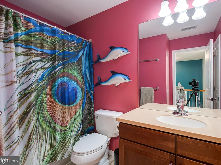 235 Baxter Dr — Photo 22
