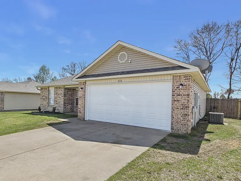 23 Green Apple Dr-1_03252026
