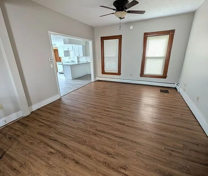 465 Cartier St #1 — Photo 9