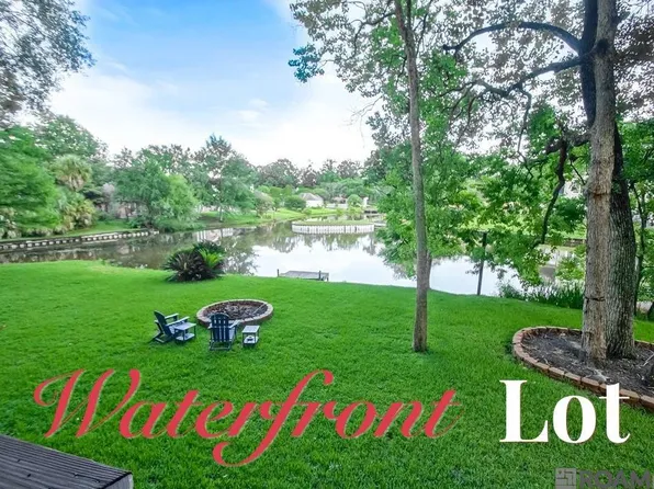 622 Plantation Ridge Ln, Baton Rouge, LA 70810