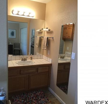4th image of 2051 E Jeffrey Dr