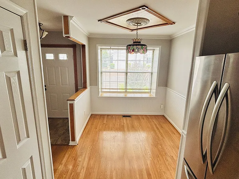 2427 Linksman Ln — Photo 4