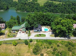 368 Shoreline Dr, Somerset, KY 42503
