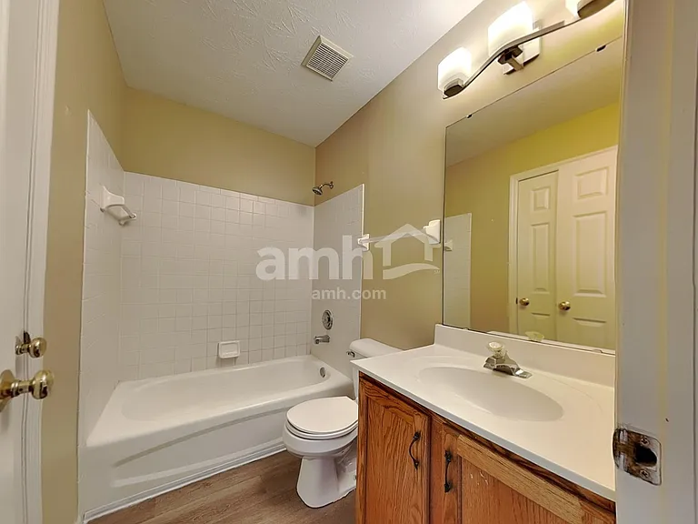 161 Lakeview Dr — Photo 15