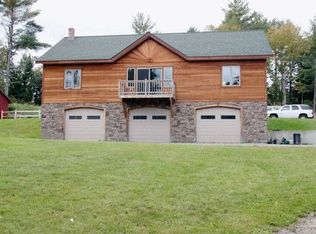 2561 Lynburke Rd, Lyndonville, VT 05851