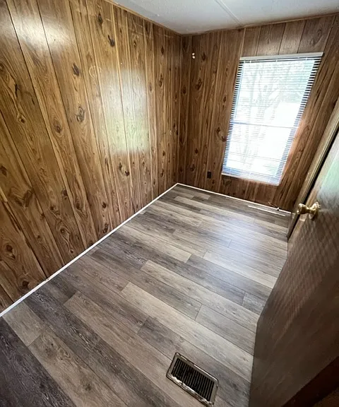 116 Green Ave — Photo 7
