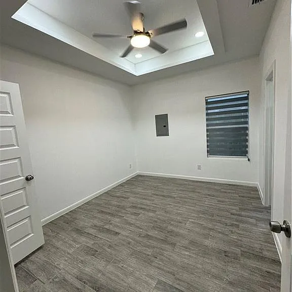 9219 N 59th Ln #3 — Photo 7