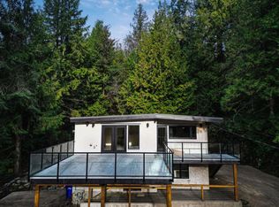 6960 Sunshine Coast Hwy, Sechelt, BC V7Z0N2