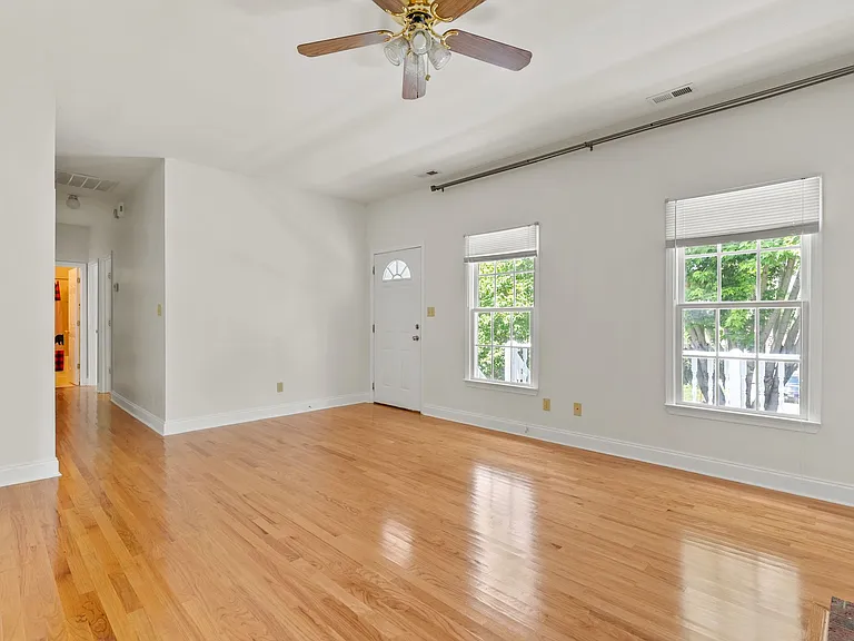 29 Mill Stone Dr — Photo 6