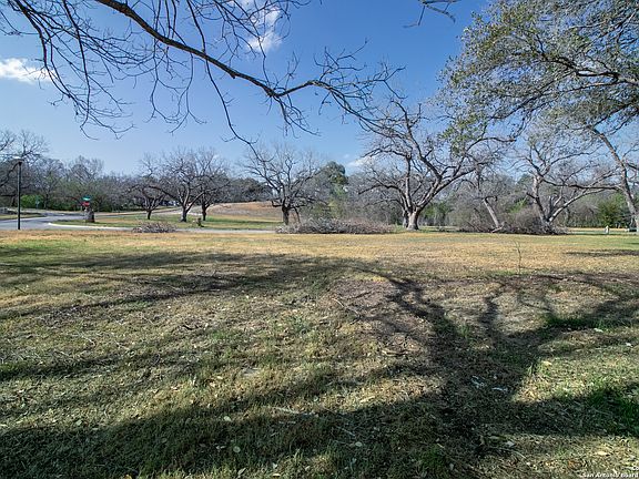 2nd image of 5 E Hampton Dr LOT 150