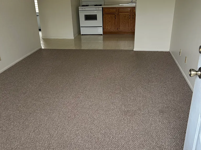 154 Linden St #5 — Photo 3