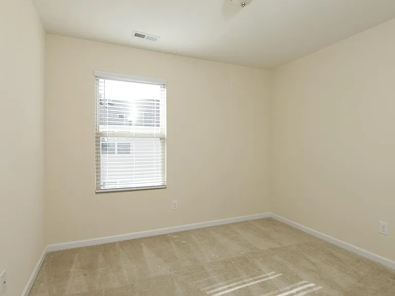 705 Keystone Park Dr #84 — Photo 20