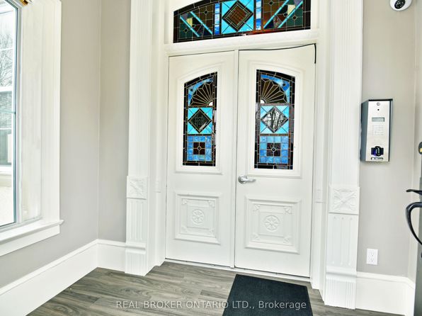 439 Edward St, Prescott, ON K0E 1T0
